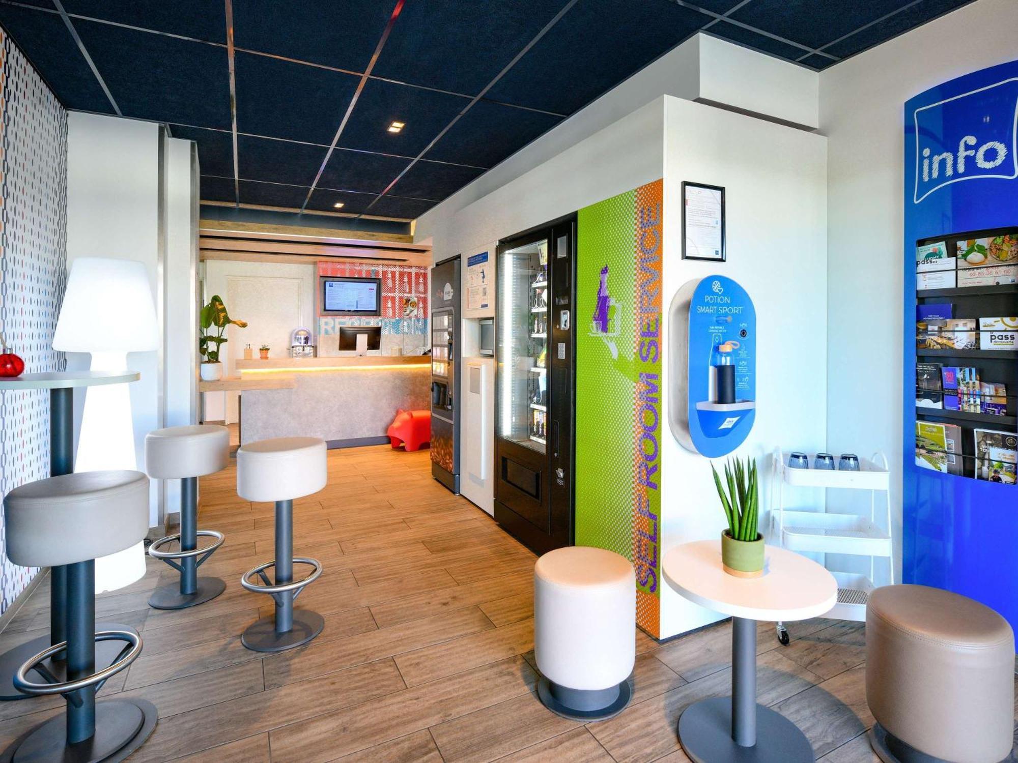 Ibis Budget Macon Creches Chaintré Екстериор снимка
